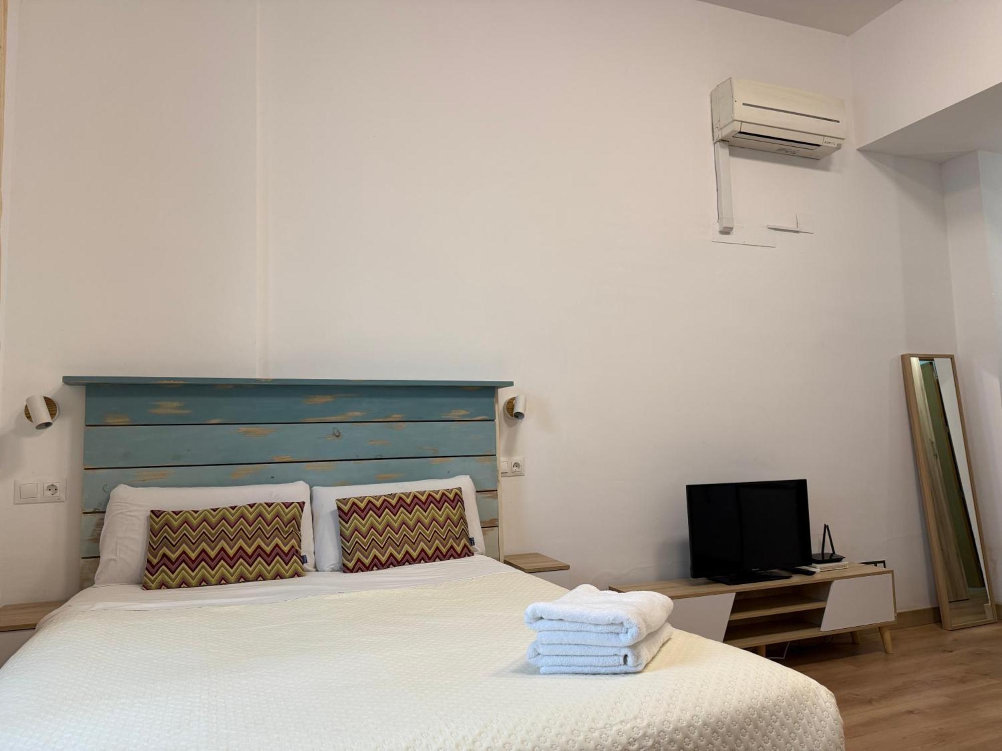 Lovely Studio In The Heart Of Malaga Free Swimming Pool Luaran gambar