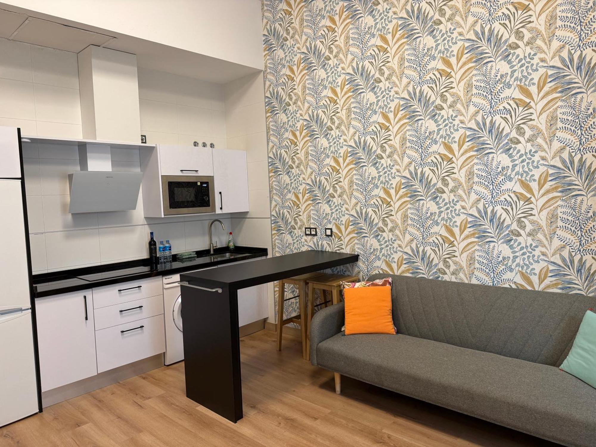 Lovely Studio In The Heart Of Malaga Free Swimming Pool Luaran gambar